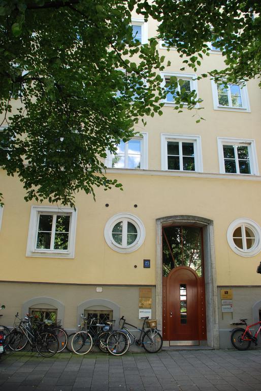 Artist Residence Schwabing มิวนิก ภายนอก รูปภาพ